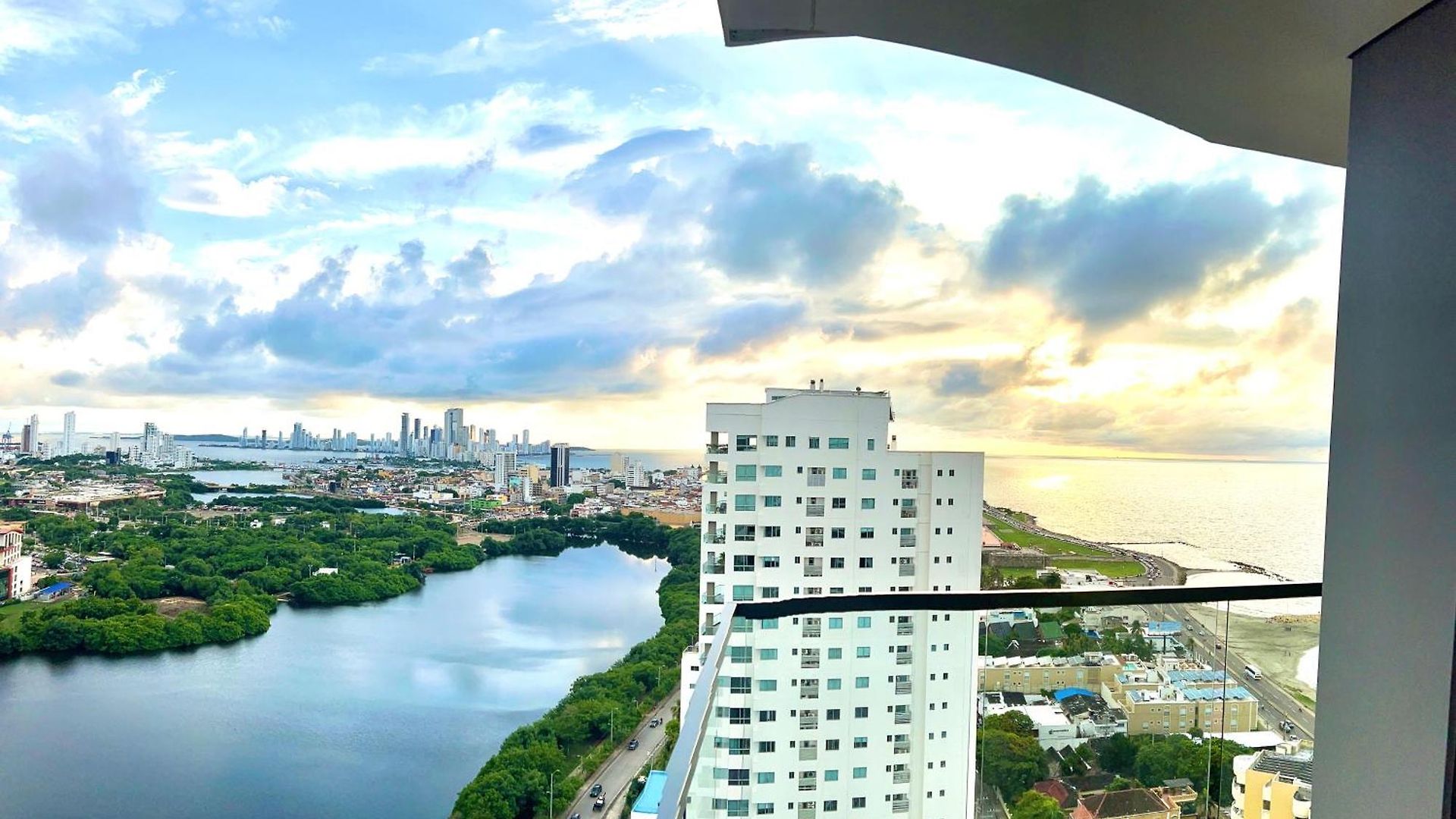 Apartment New! Ocean & City 360Views 25Fl Free Airport Pick Up By Imz *