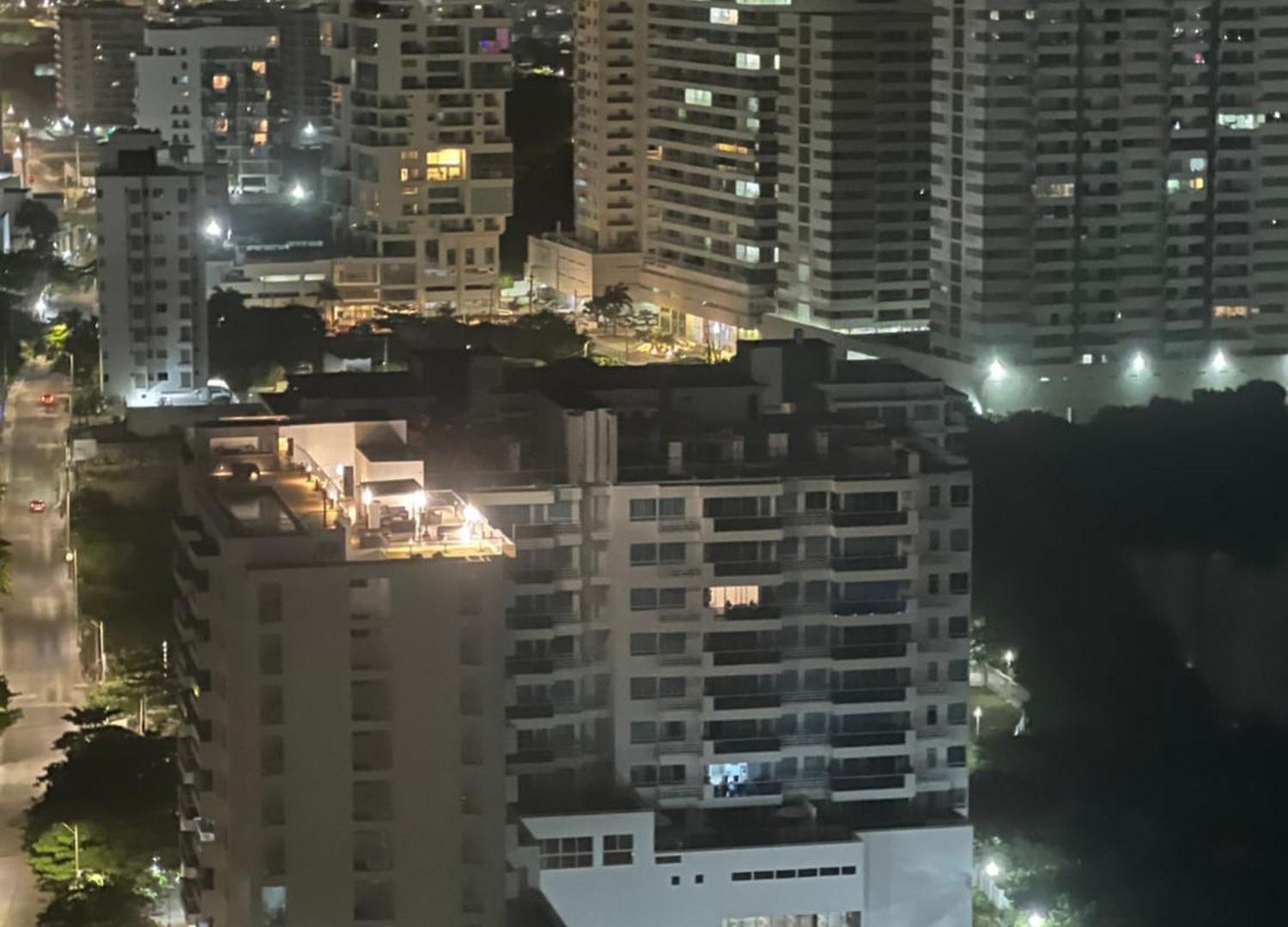 New! Ocean & 360views 25fl Free Airport Pick Up By Imz Apartment