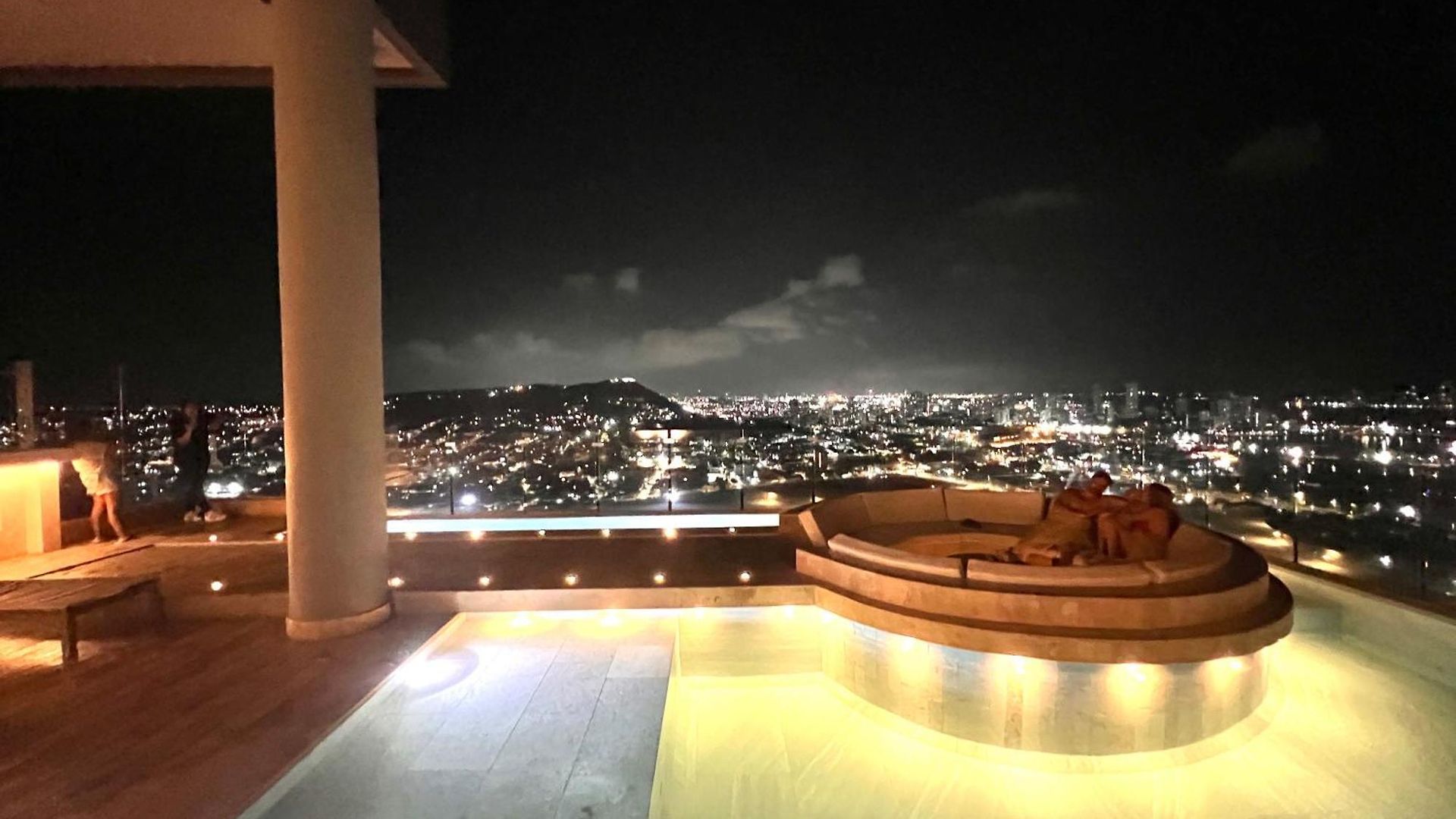 New! Ocean & City 360Views 25Fl Free Airport Pick Up By Imz *