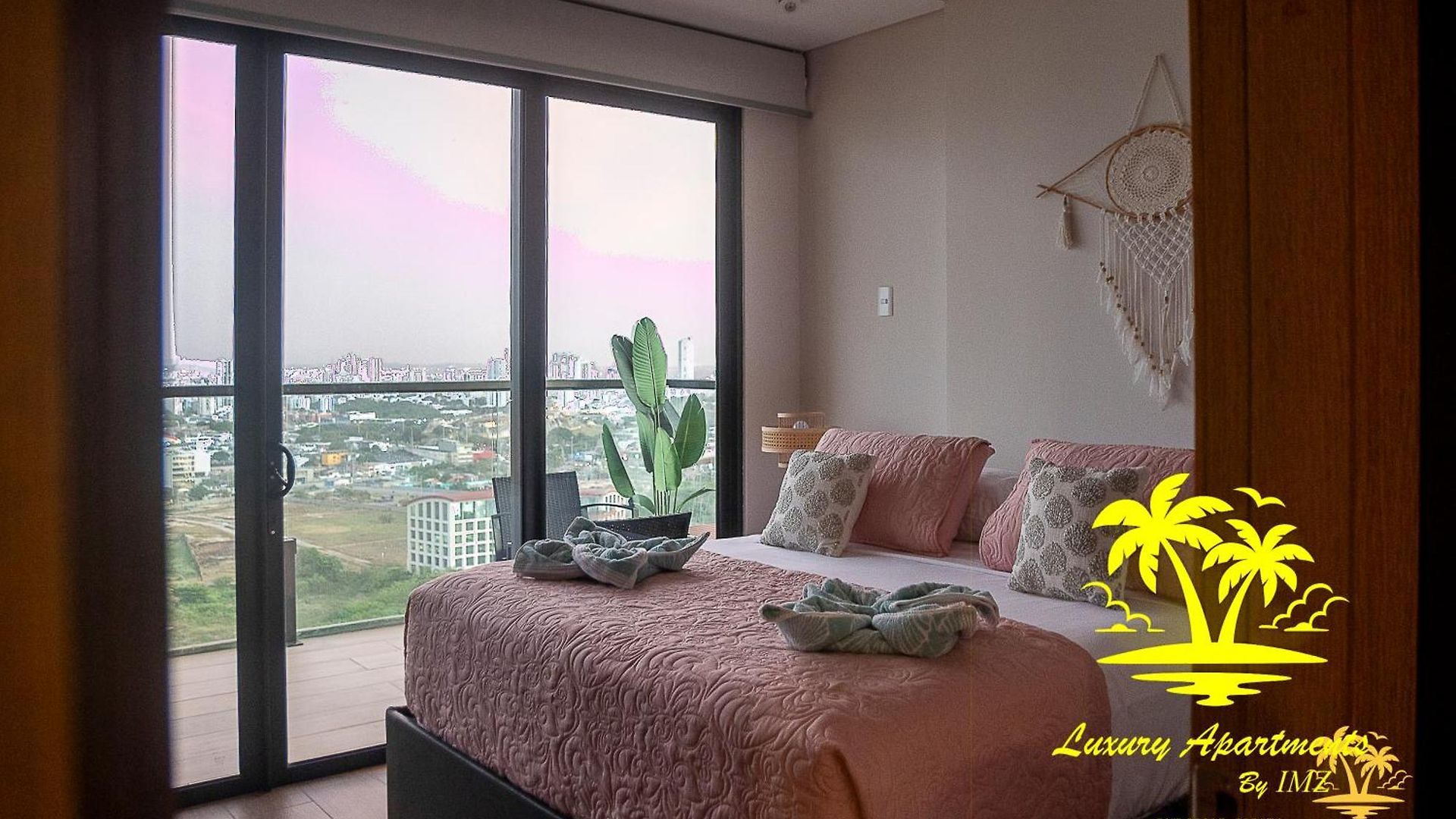 New! Ocean & City 360Views 25Fl Free Airport Pick Up By Imz *