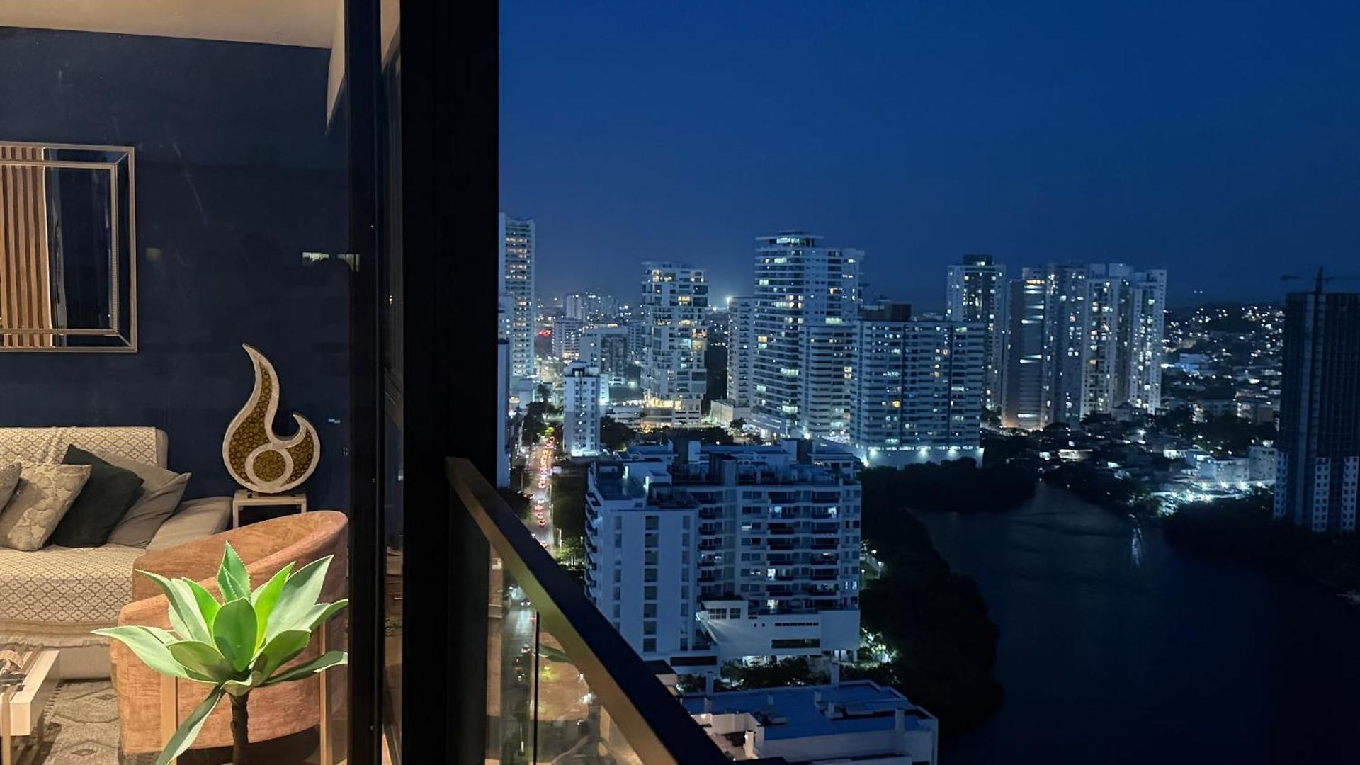New! Ocean & City 360Views 25Fl Free Airport Pick Up By Imz *